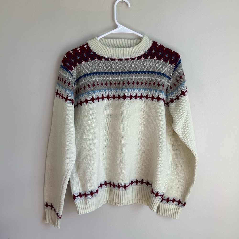 Bloomingdale’s Vintage 80s Cream, Red, Blue, holiday Fair Isle Sweater, Medium